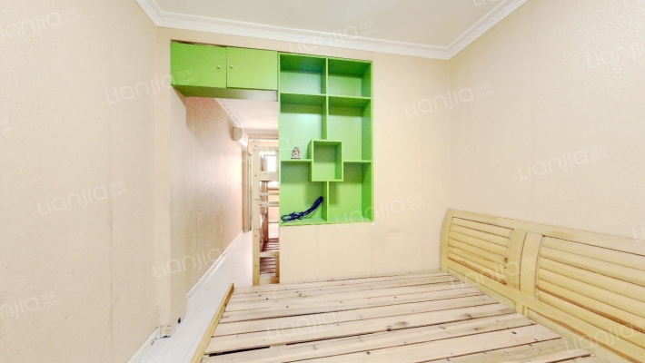 观音机场宿舍二手房实景图