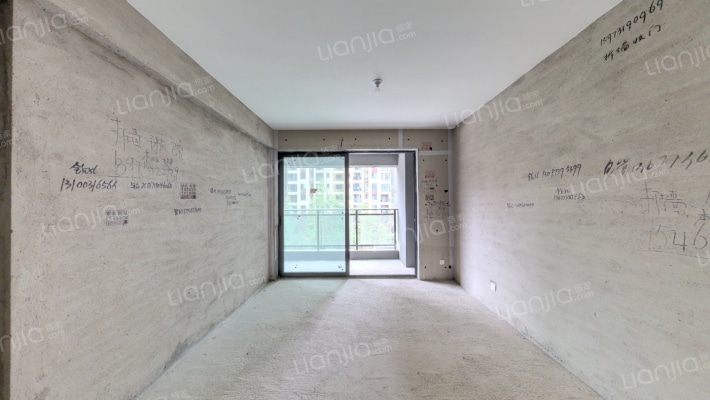 粤吉汇玺二手房实景图