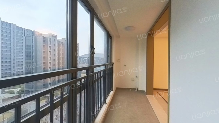 湖塘月色二手房实景图