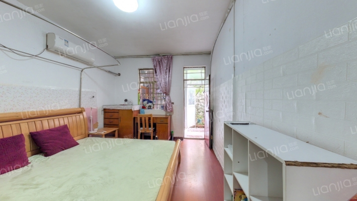 孝陵卫179号二手房实景图