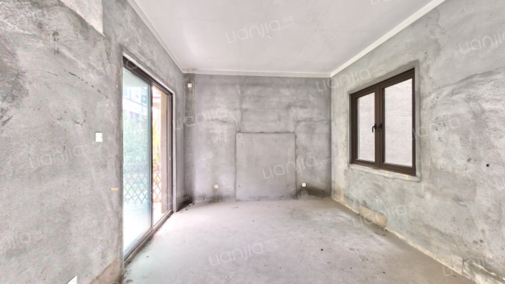 漫悦湾四期二手房实景图