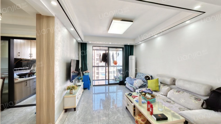 梁南苑A区二手房实景图