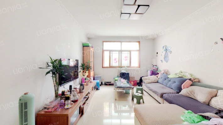 南阳路217号院二手房实景图