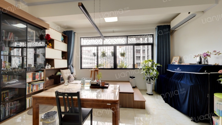 35区公路局宿舍二手房实景图