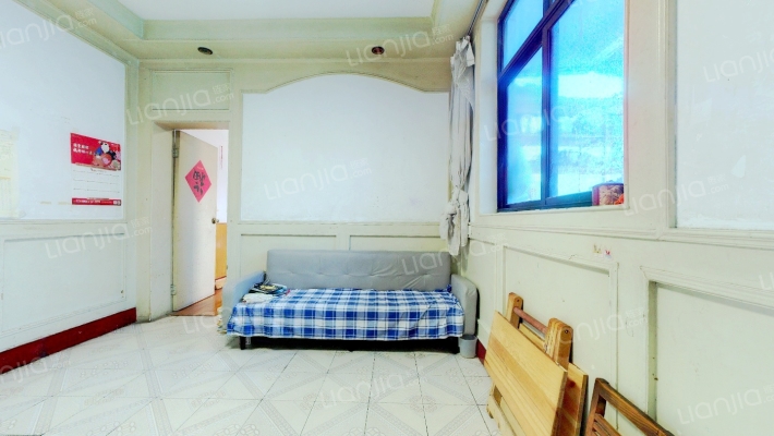 建委家属院二手房实景图