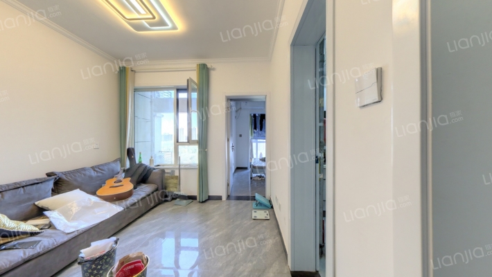 龙泊小时代二手房实景图