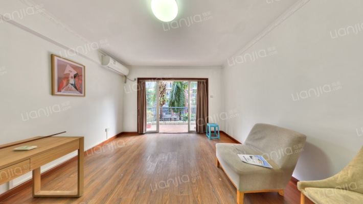 万科四季花城三期二手房实景图