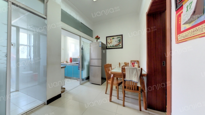 浦东村二手房实景图