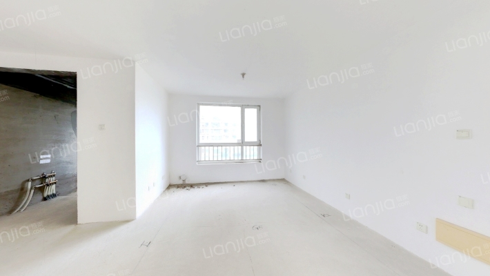 安德利迎海花园二手房实景图