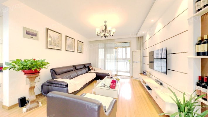 恒盛豪庭二手房实景图