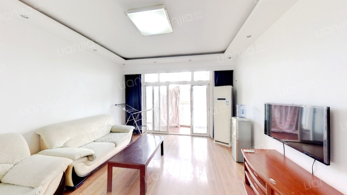 怡翠山庄二手房实景图