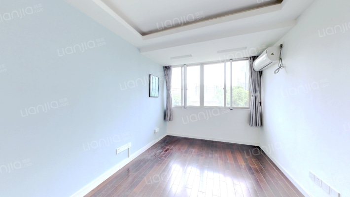 上虹新村二手房实景图