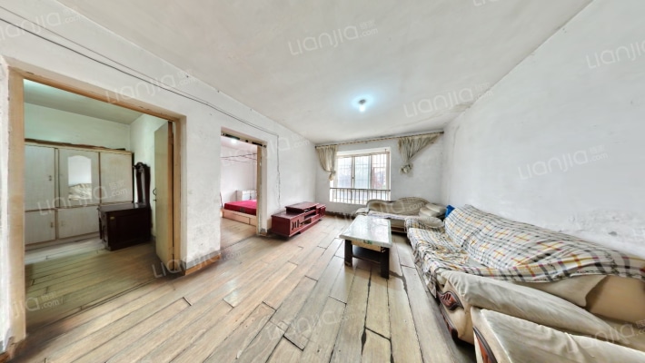 清江社区68号院二手房实景图