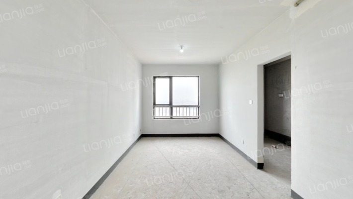 韵栖华庭三区二手房实景图