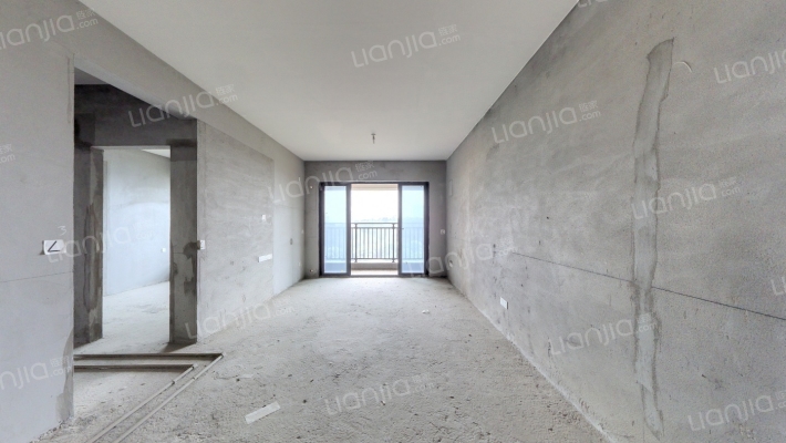 嘉宏锦峯二手房实景图