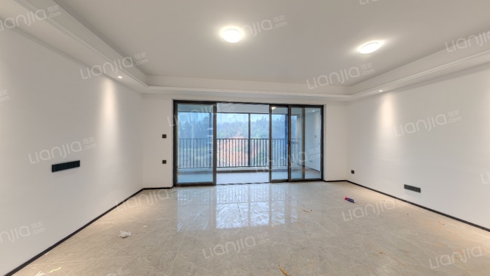 招商麓山府二手房实景图