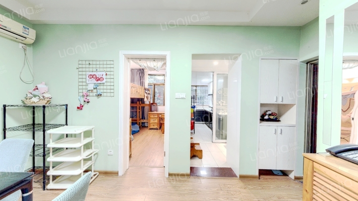 师大附中马厂后街单位宿舍二手房实景图