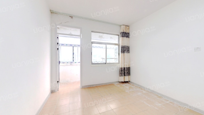 公交公司宿舍二手房实景图