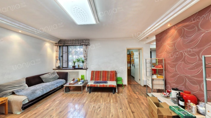 兴隆园三区二手房实景图