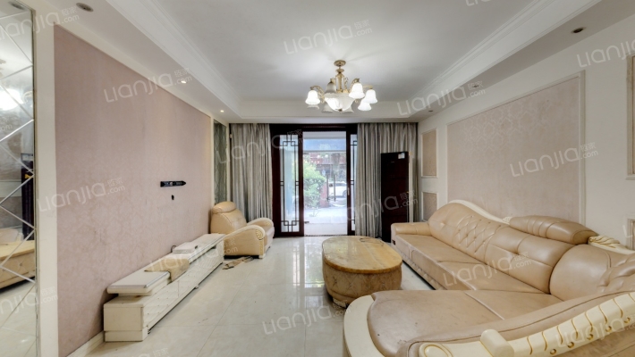 旭辉朗香郡二手房实景图