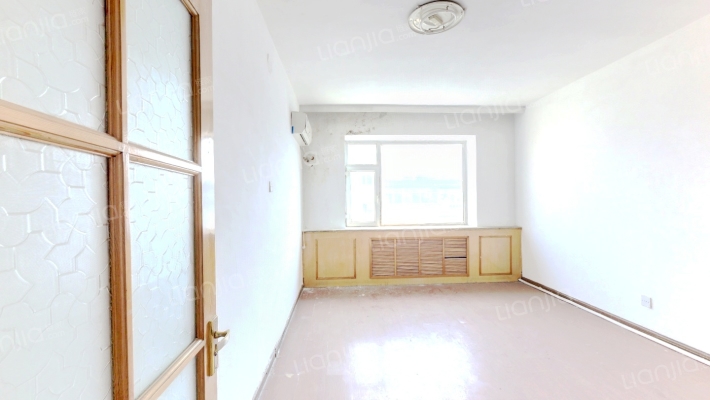 建行宿舍二手房实景图