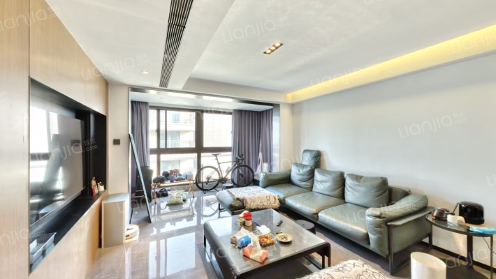 优优华府二手房实景图