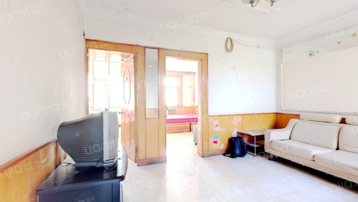 出售三五四三家属院范阳路开发区二居室-客厅