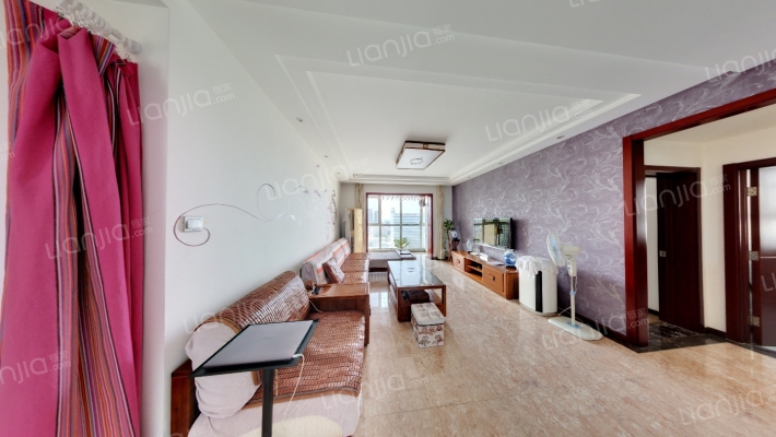 伊顿玫瑰公寓二手房实景图