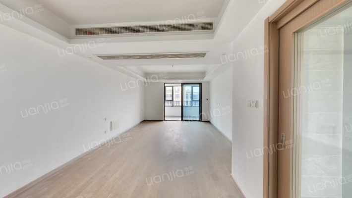 港龙天利棠玥府二手房实景图