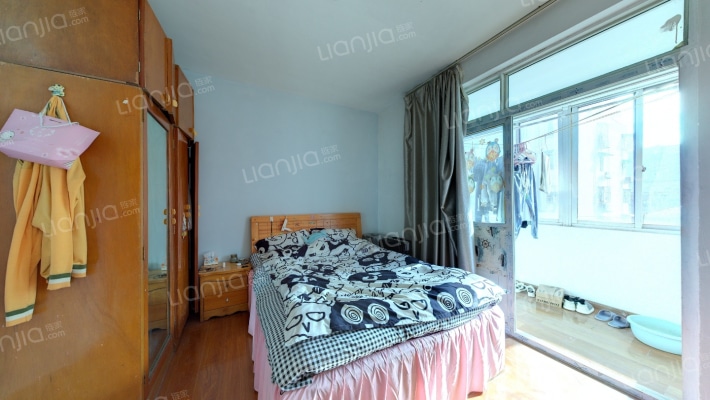 金碧花园二手房实景图