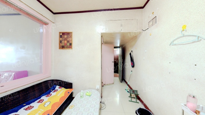 坊山府东巷楼二手房实景图