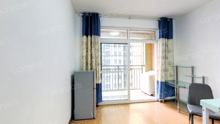 聚凤华庭南区二手房实景图