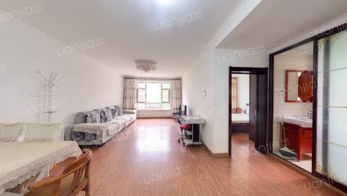 融和嘉苑二手房实景图