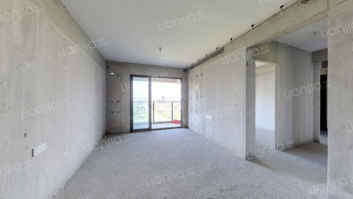 华侨城天鹅堡二手房实景图