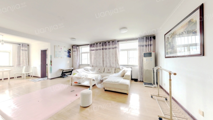 泰华花园二手房实景图