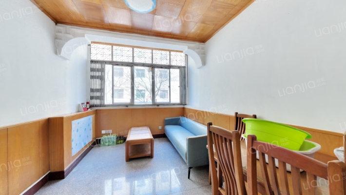 财保小区二手房实景图