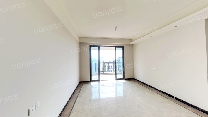 保利恒伟时光印象二手房实景图