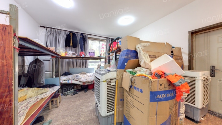 春城雅云轩二手房实景图