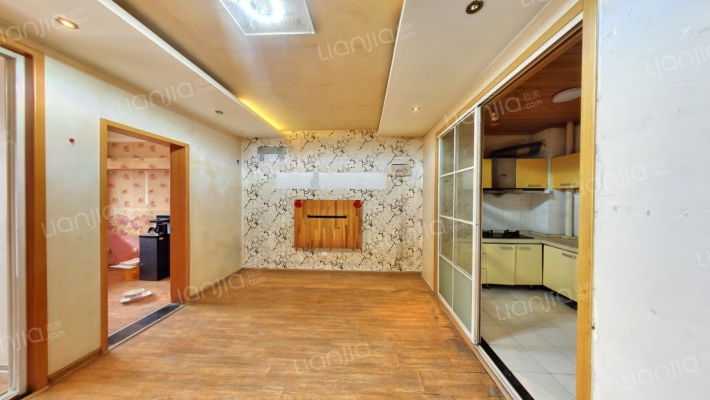 香桔市二手房实景图