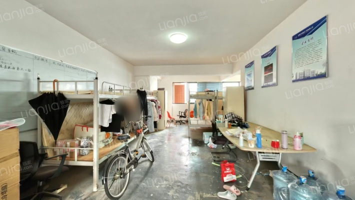 迎新佳苑二手房实景图