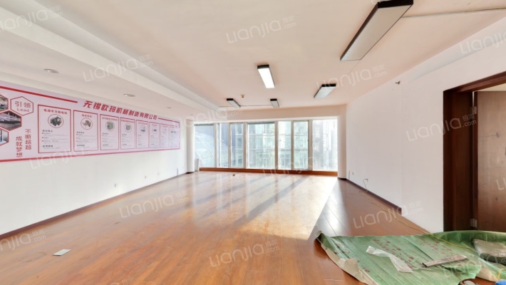 旺座中心公寓二手房实景图