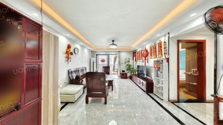 嘉信绿景花园二手房实景图