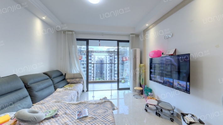 中国铁建凤岭国际城二手房实景图