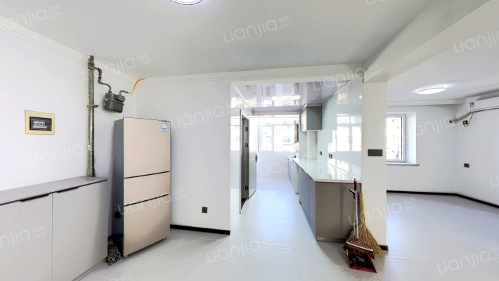 富裕小区二手房实景图