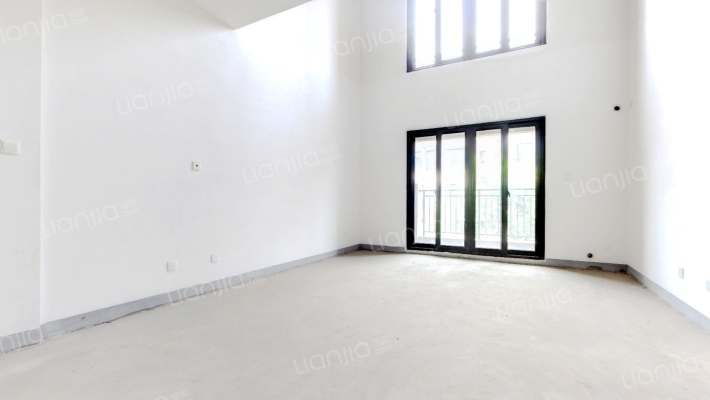 正荣香山麓院二手房实景图