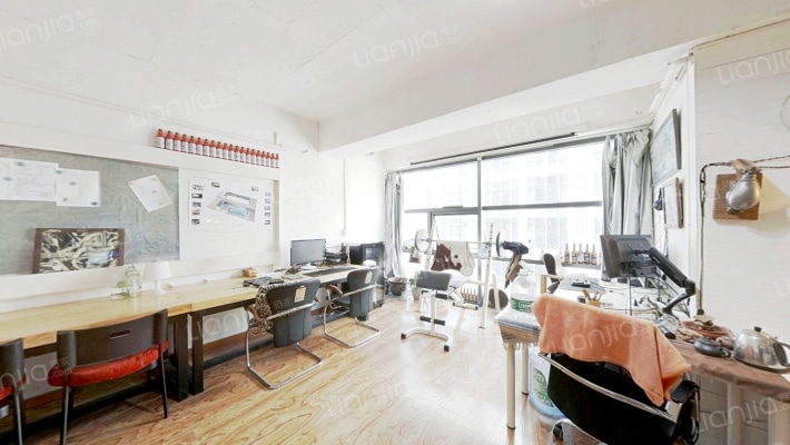 国际贸易中心二手房实景图