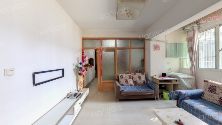 金之岛城市广场住宅二手房实景图