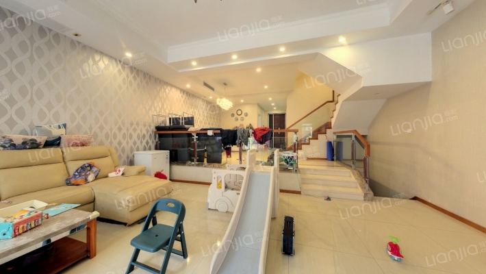 嘉宝梦之湾(别墅)二手房实景图