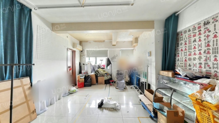 银都商业广场二手房实景图