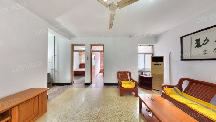 董家镇历城二中宿舍二手房实景图